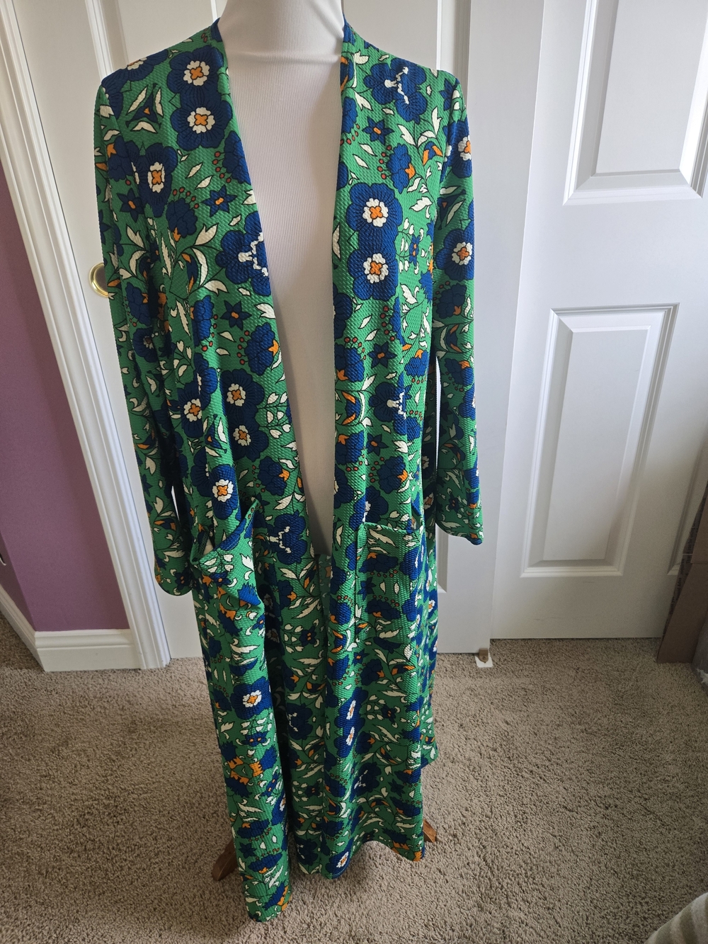 NWOT LuLaRoe Green Floral Cardigan with Blue Accents -Lg